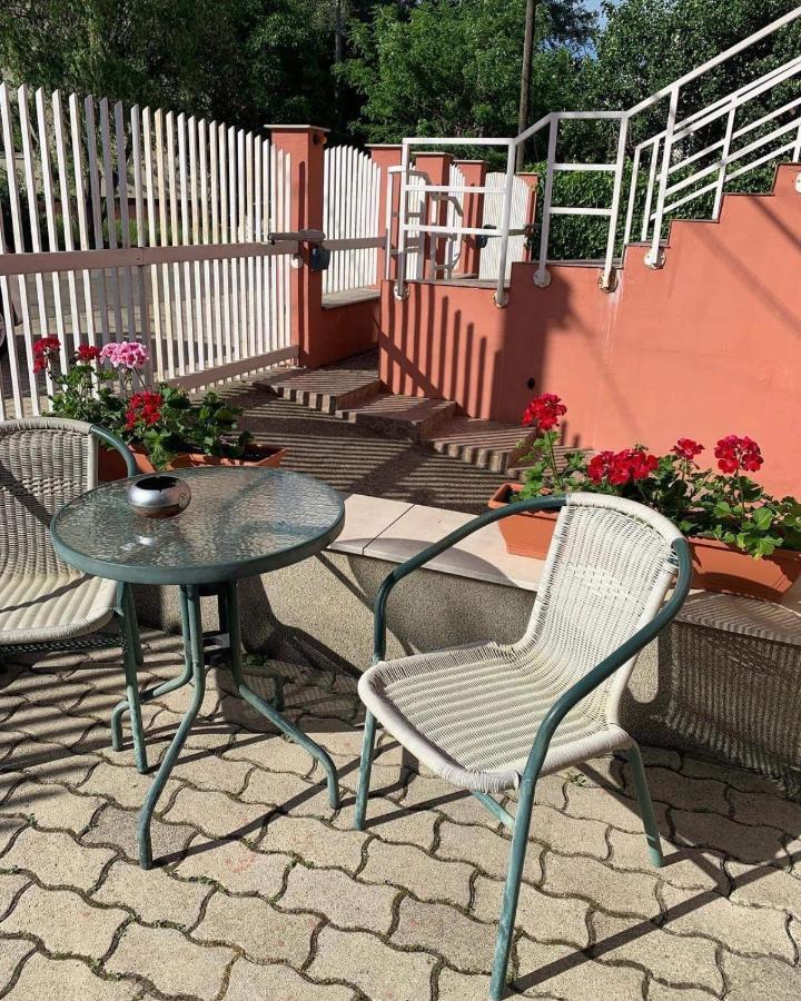 Irini Panzio Hotel บูดาเปสต์ ภายนอก รูปภาพ