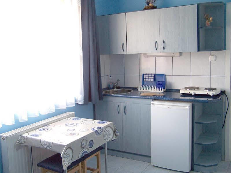 Irini Panzio Hotel บูดาเปสต์ ภายนอก รูปภาพ
