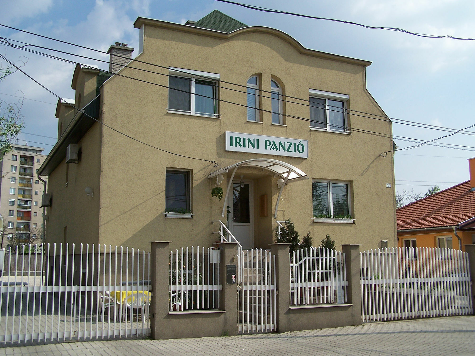 Irini Panzio Hotel บูดาเปสต์ ภายนอก รูปภาพ